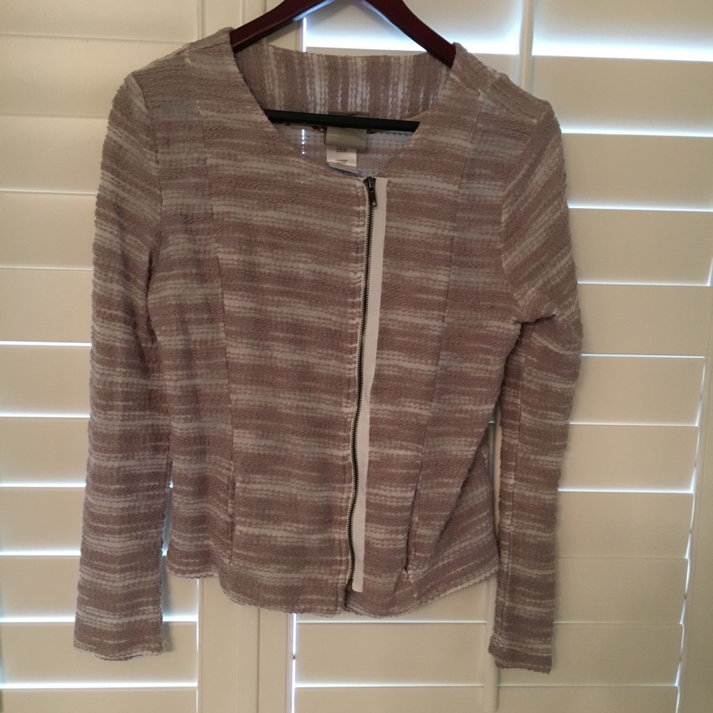 Anthropologie  sweater